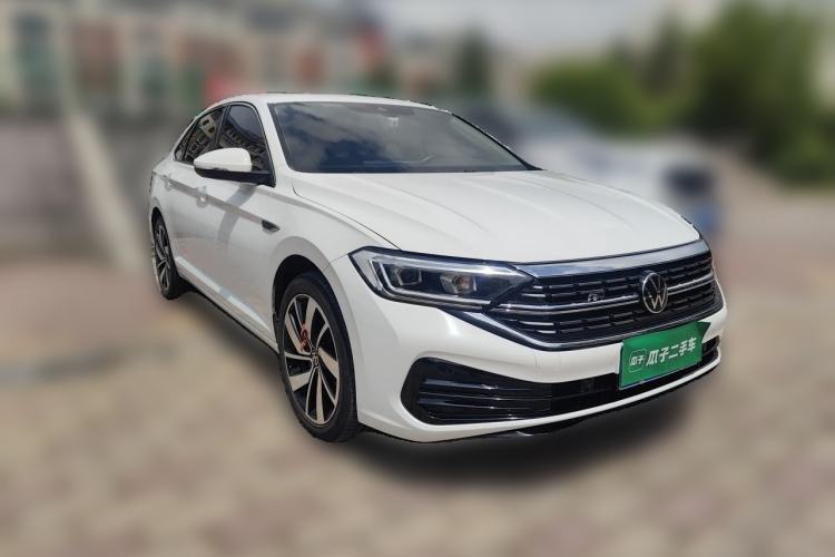 Used Volkswagen Sagitar 2023 300TSI DSG Excellence Edition Front Right 45 Deg