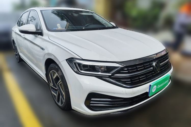Used Volkswagen Sagitar 2023 200TSI DSG Excellence Edition Front Right 45 Deg