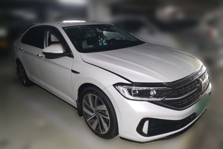 Used Volkswagen Sagitar 2023 300TSI DSG Excellence Edition Front Right 45 Deg