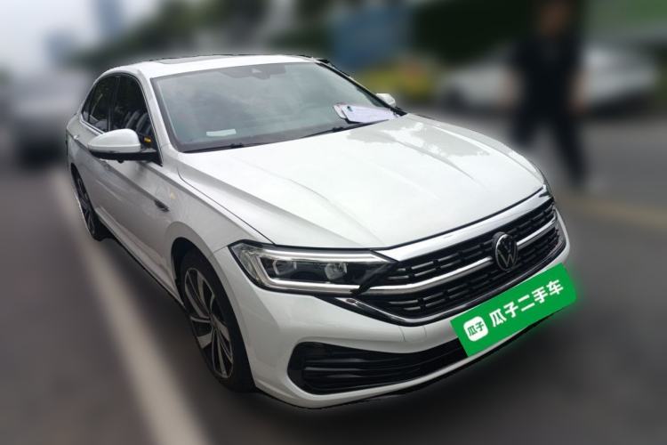 Used Volkswagen Sagitar 2023 300TSI DSG Excellence Edition Front Right 45 Deg