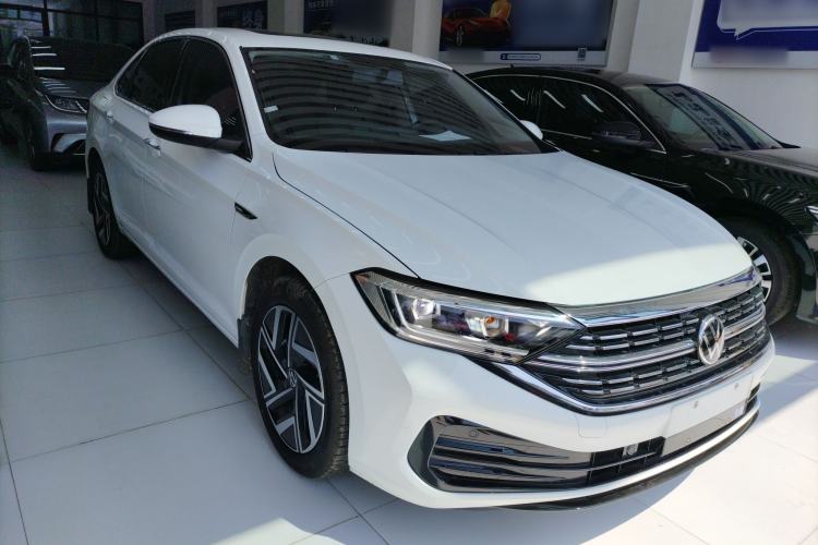 Used Volkswagen Sagitar 2023 280TSI DSG Beyond Lite Edition Front Right 45 Deg