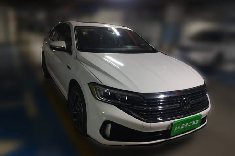 Used Volkswagen Sagitar 2023 280TSI DSG Excellence Edition Front Right 45 Deg