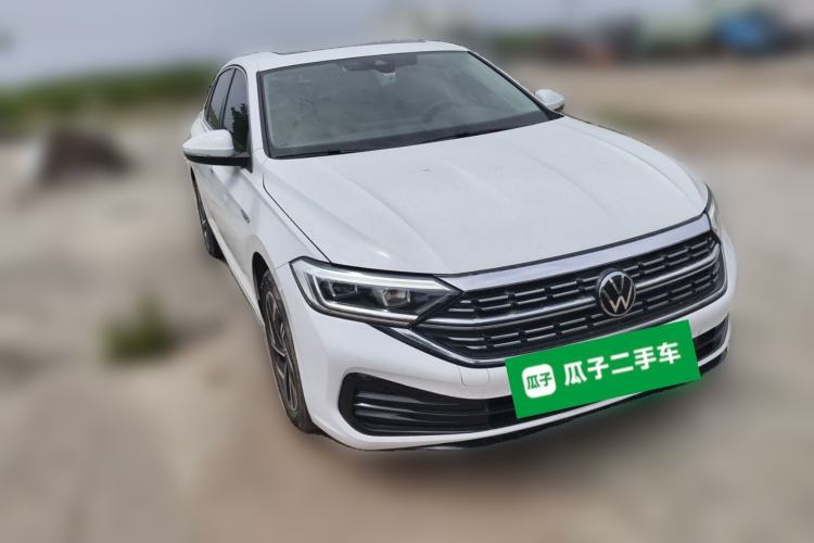 Used Volkswagen Sagitar 2023 280TSI DSG Excellence Edition Front Right 45 Deg