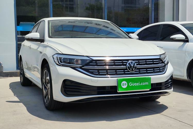 Used Volkswagen Sagitar 2023 280TSI DSG Beyond Lite Edition Front Right 45 Deg