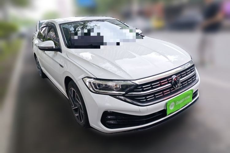 Used Volkswagen Sagitar 2023 280TSI DSG Excellence Edition Front Right 45 Deg