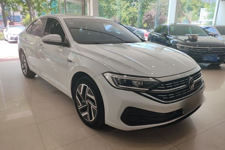 Used Volkswagen Sagitar 2023 300TSI DSG Excellence Edition Front Right 45 Deg