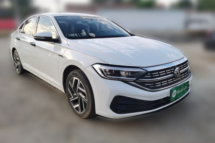 Used Volkswagen Sagitar 2023 280TSI DSG Excellence Edition Front Right 45 Deg