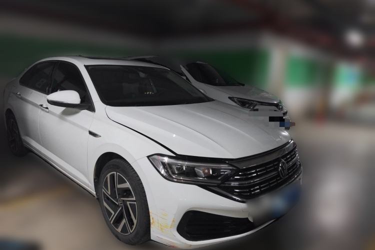 Used Volkswagen Sagitar 2023 300TSI DSG Excellence Edition Front Right 45 Deg