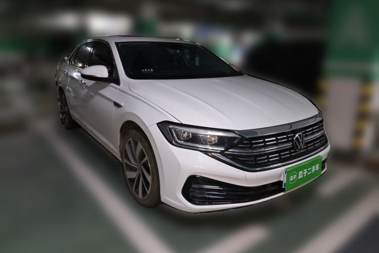 Used Volkswagen Sagitar 2023 300TSI DSG Excellence Edition Front Right 45 Deg
