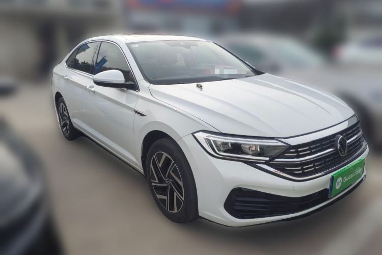 Used Volkswagen Sagitar 2023 200TSI DSG Excellence Edition Front Right 45 Deg
