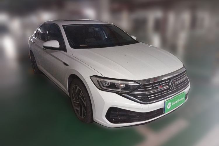 Used Volkswagen Sagitar 2023 300TSI DSG Excellence Edition Front Right 45 Deg