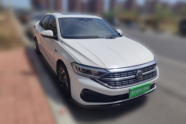Used Volkswagen Sagitar 2023 300TSI DSG Excellence Edition Front Right 45 Deg