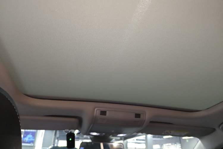 Used Volkswagen Sagitar 2023 300TSI DSG Excellence Edition Headliner