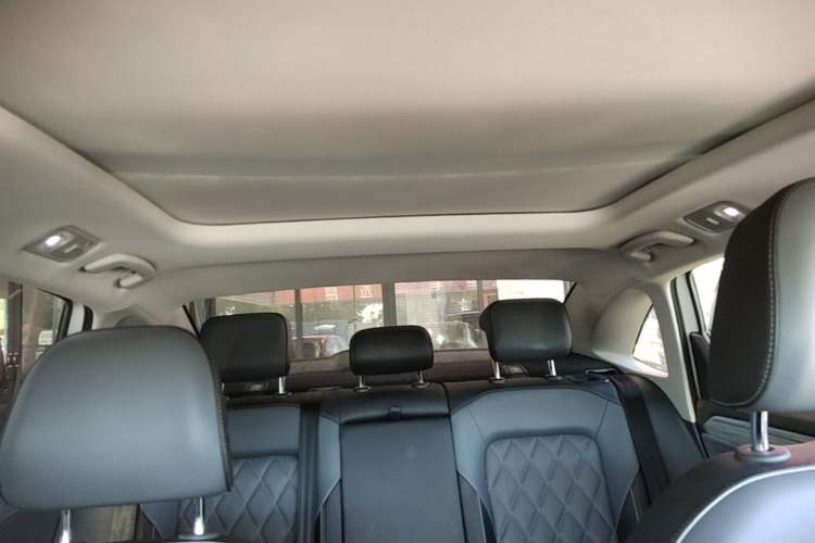 Used Volkswagen Sagitar 2023 300TSI DSG Excellence Edition Headliner