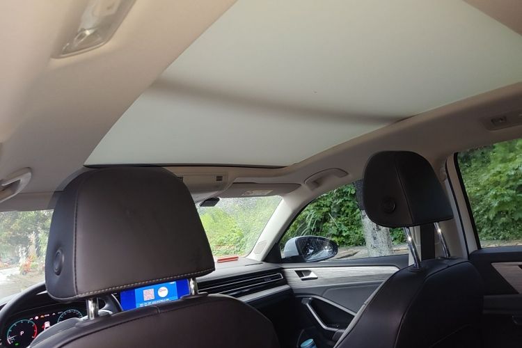 Used Volkswagen Sagitar 2023 300TSI DSG Excellence Edition Headliner
