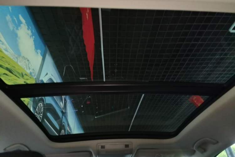 Used Volkswagen Sagitar 2023 300TSI DSG Excellence Edition Headliner