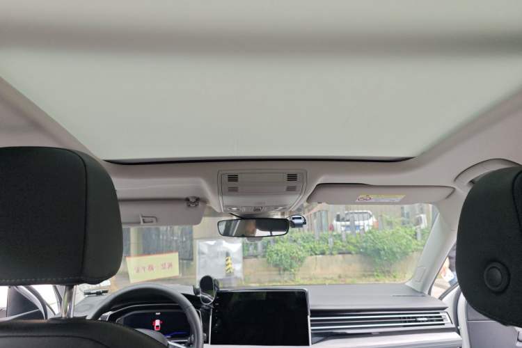 Used Volkswagen Sagitar 2023 280TSI DSG Excellence Plus Edition Headliner