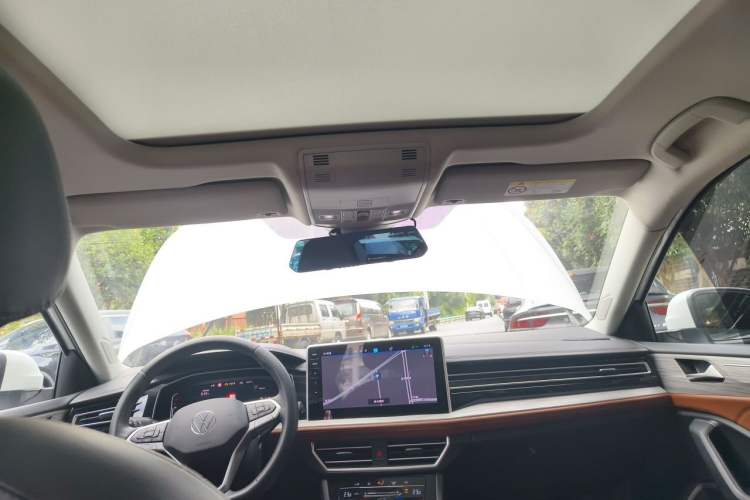 Used Volkswagen Sagitar 2023 300TSI DSG Excellence Edition Headliner