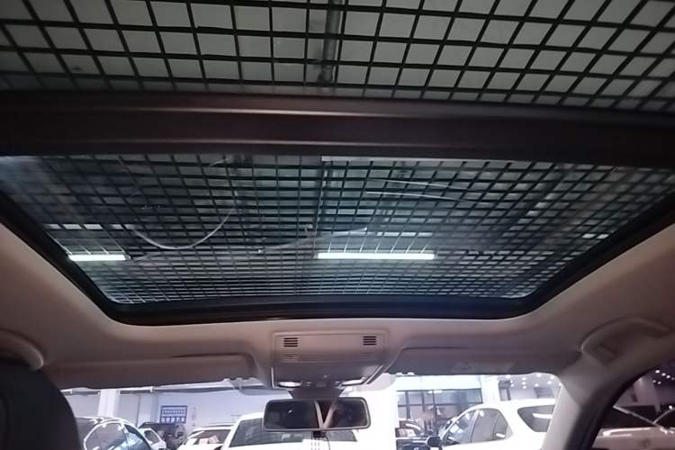 Used Volkswagen Sagitar 2023 300TSI DSG Excellence Edition Headliner