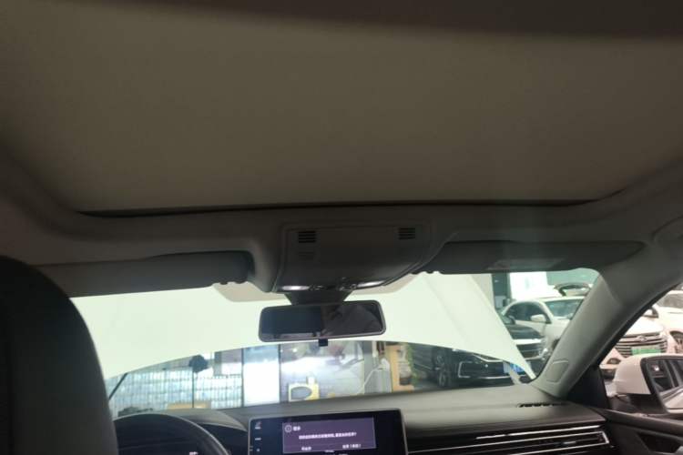 Used Volkswagen Sagitar 2023 300TSI DSG Excellence Edition Headliner
