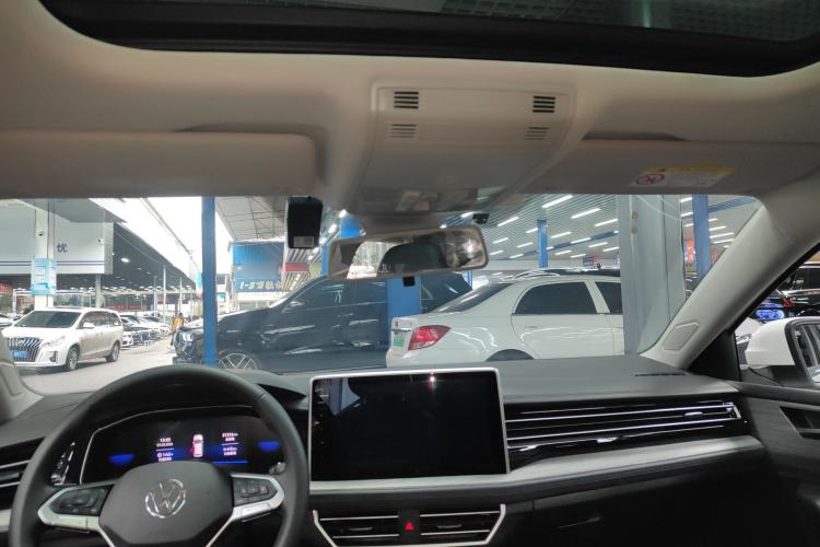 Used Volkswagen Sagitar 2023 300TSI DSG Excellence Edition Headliner