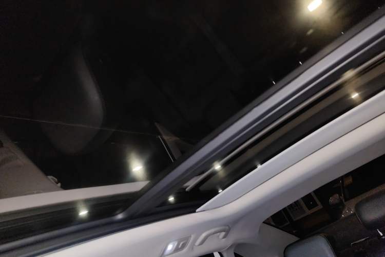 Used Volkswagen Sagitar 2023 300TSI DSG Excellence Edition Headliner