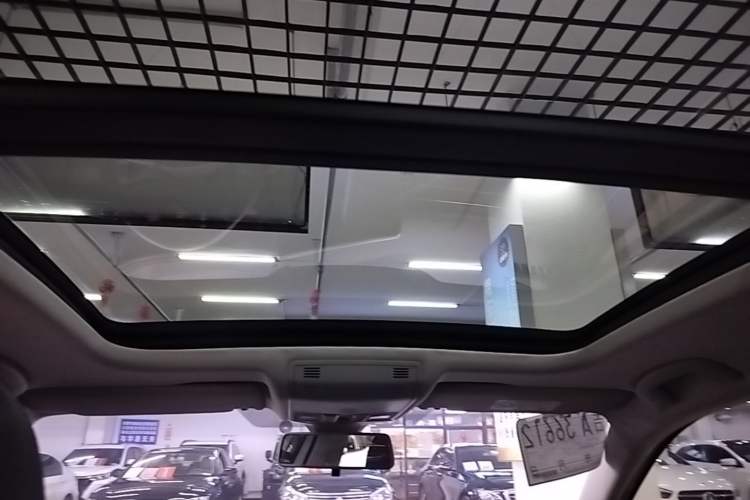 Used Volkswagen Sagitar 2023 300TSI DSG Excellence Edition Headliner