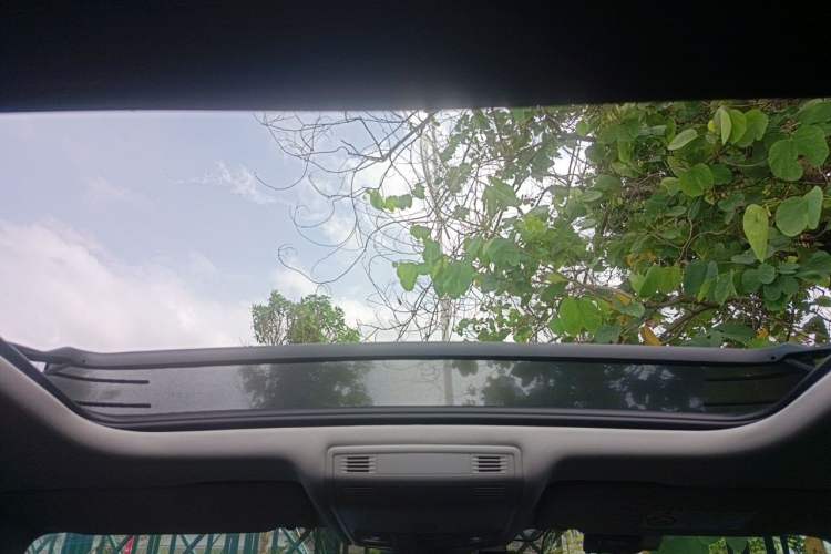 Used Volkswagen Sagitar 2023 300TSI DSG Excellence Edition Headliner