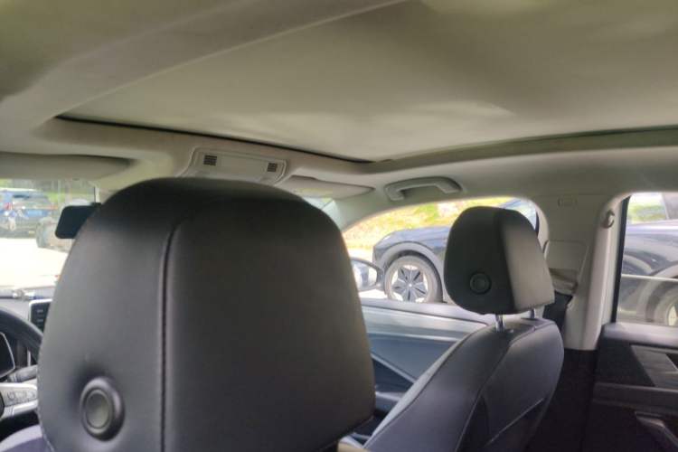 Used Volkswagen Sagitar 2023 300TSI DSG Excellence Edition Headliner