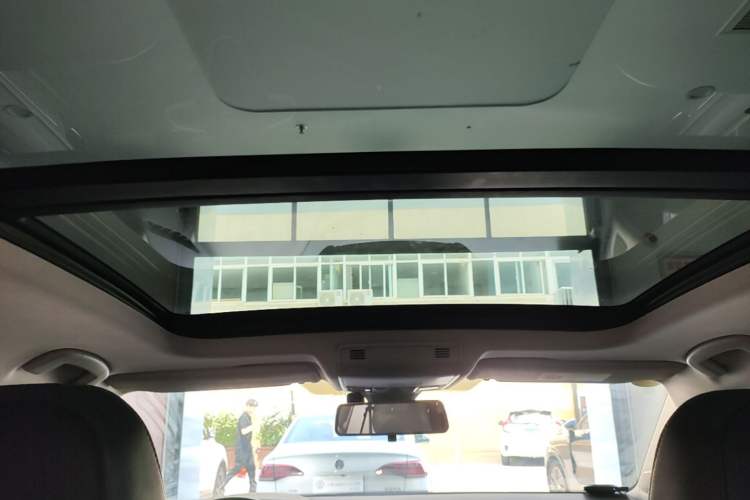 Used Volkswagen Sagitar 2023 300TSI DSG Excellence Edition Headliner