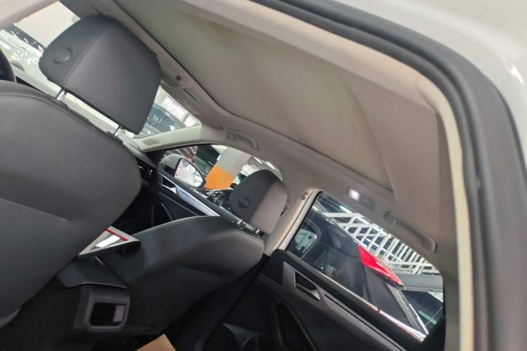 Used Volkswagen Sagitar 2023 300TSI DSG Flyover Edition Headliner