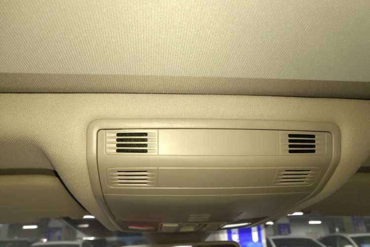 Used Volkswagen Sagitar 2023 300TSI DSG Excellence Edition Headliner