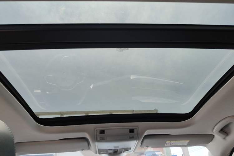 Used Volkswagen Sagitar 2023 300TSI DSG Excellence Edition Headliner