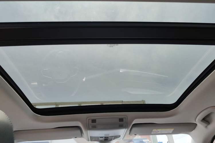 Used Volkswagen Sagitar 2023 300TSI DSG Excellence Edition Headliner