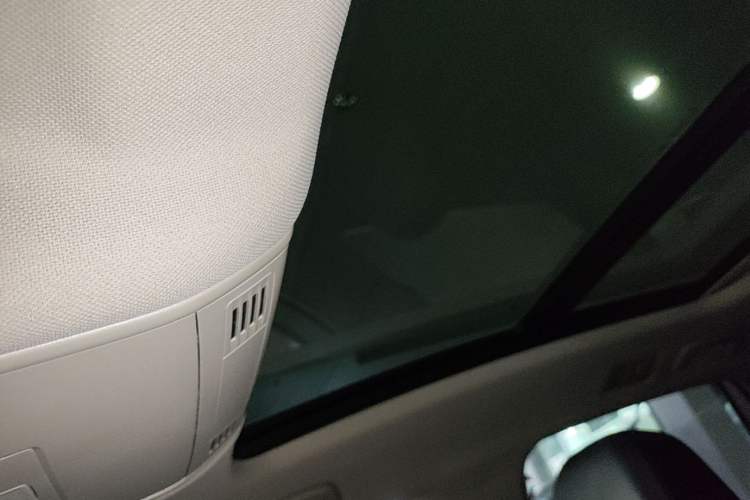 Used Volkswagen Sagitar 2023 280TSI DSG Excellence Edition Headliner