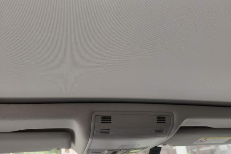 Used Volkswagen Sagitar 2023 300TSI DSG Flyover Edition Headliner
