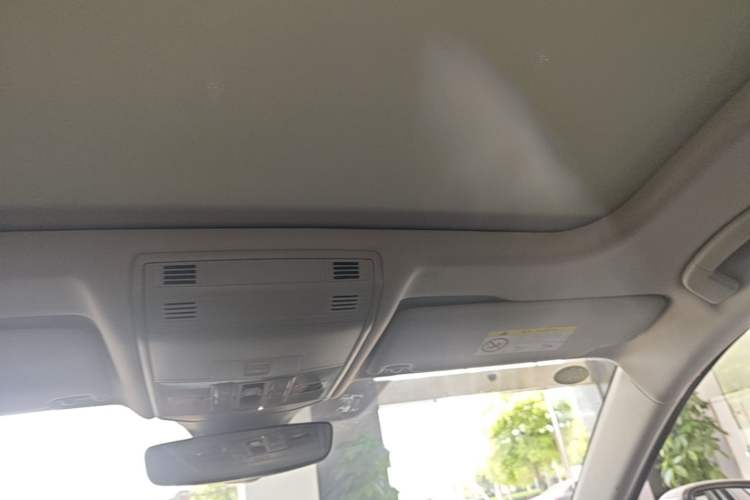 Used Volkswagen Sagitar 2023 200TSI DSG Excellence Edition Headliner