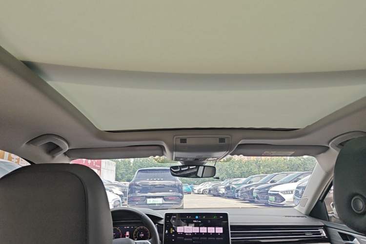 Used Volkswagen Sagitar 2023 300TSI DSG Excellence Edition Headliner