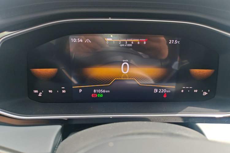 Used Volkswagen Sagitar 2023 300TSI DSG Flyover Edition Instrument Cluster