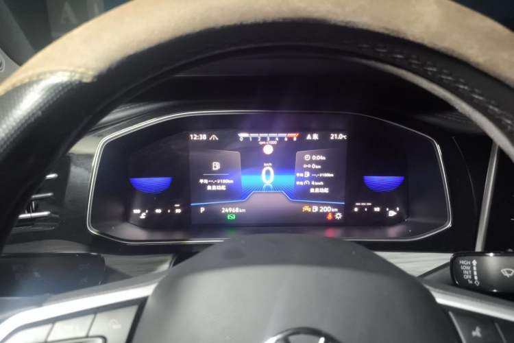 Used Volkswagen Sagitar 2023 300TSI DSG Excellence Edition Instrument Cluster