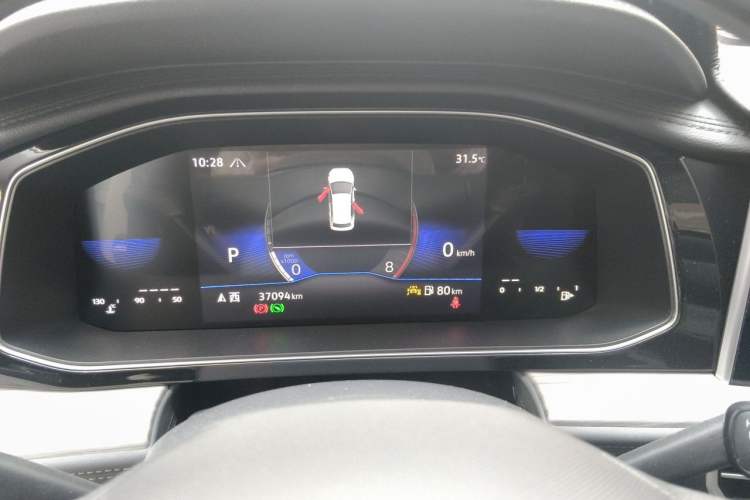 Used Volkswagen Sagitar 2023 300TSI DSG Excellence Edition Instrument Cluster