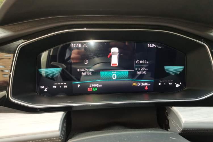 Used Volkswagen Sagitar 2023 300TSI DSG Excellence Edition Instrument Cluster