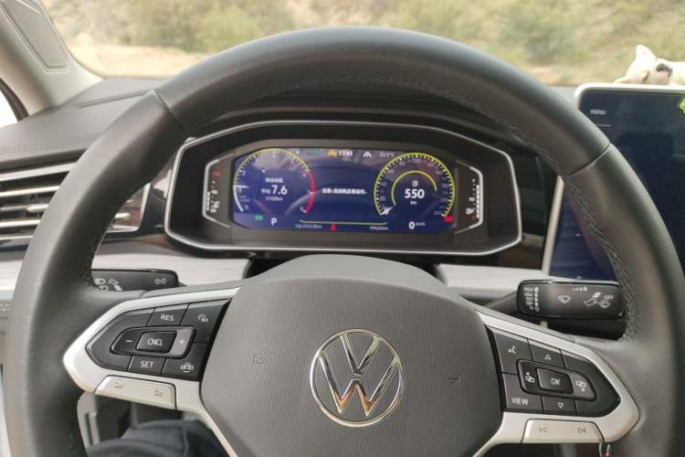 Used Volkswagen Sagitar 2023 300TSI DSG Excellence Edition Instrument Cluster