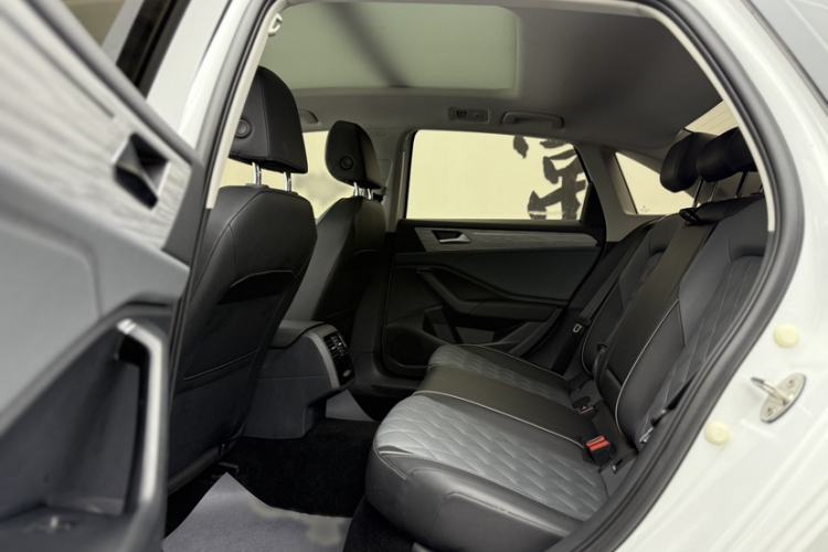 Used Volkswagen Sagitar 2023 300TSI DSG Excellence Edition Interior 1