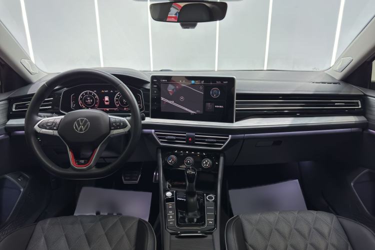 Used Volkswagen Sagitar 2023 300TSI DSG Excellence Edition Interior 1