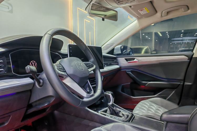 Used Volkswagen Sagitar 2023 300TSI DSG Excellence Edition Interior 2