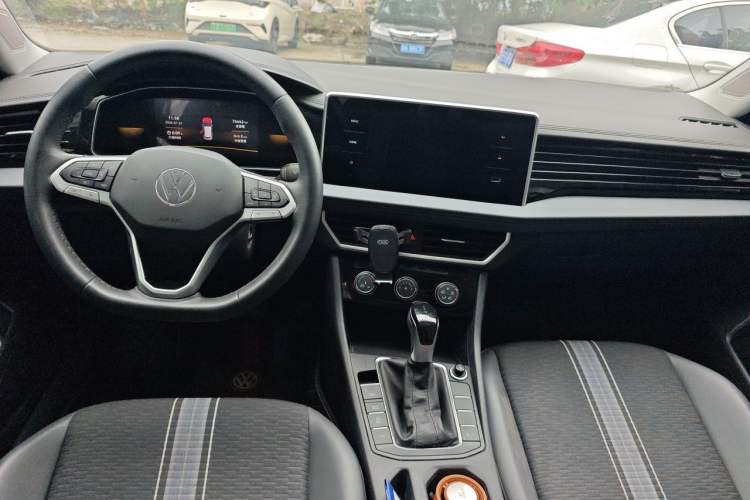 Used Volkswagen Sagitar 2023 300TSI DSG Flyover Edition Interior 2