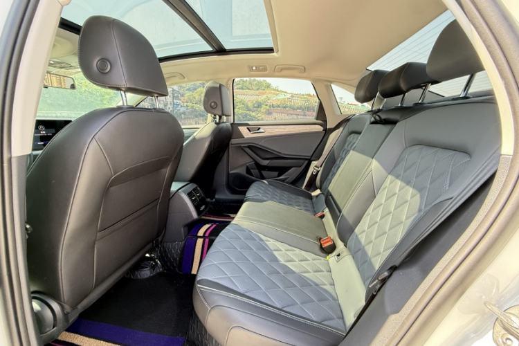 Used Volkswagen Sagitar 2023 300TSI DSG Excellence Edition Interior 2