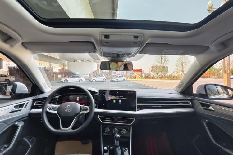 Used Volkswagen Sagitar 2023 300TSI DSG Excellence Edition Interior 2