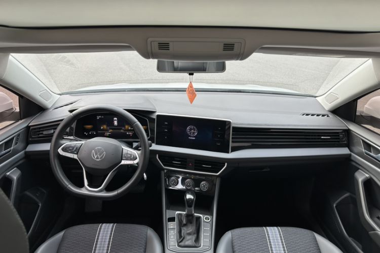 Used Volkswagen Sagitar 2023 200TSI DSG Flyover Edition Interior 2